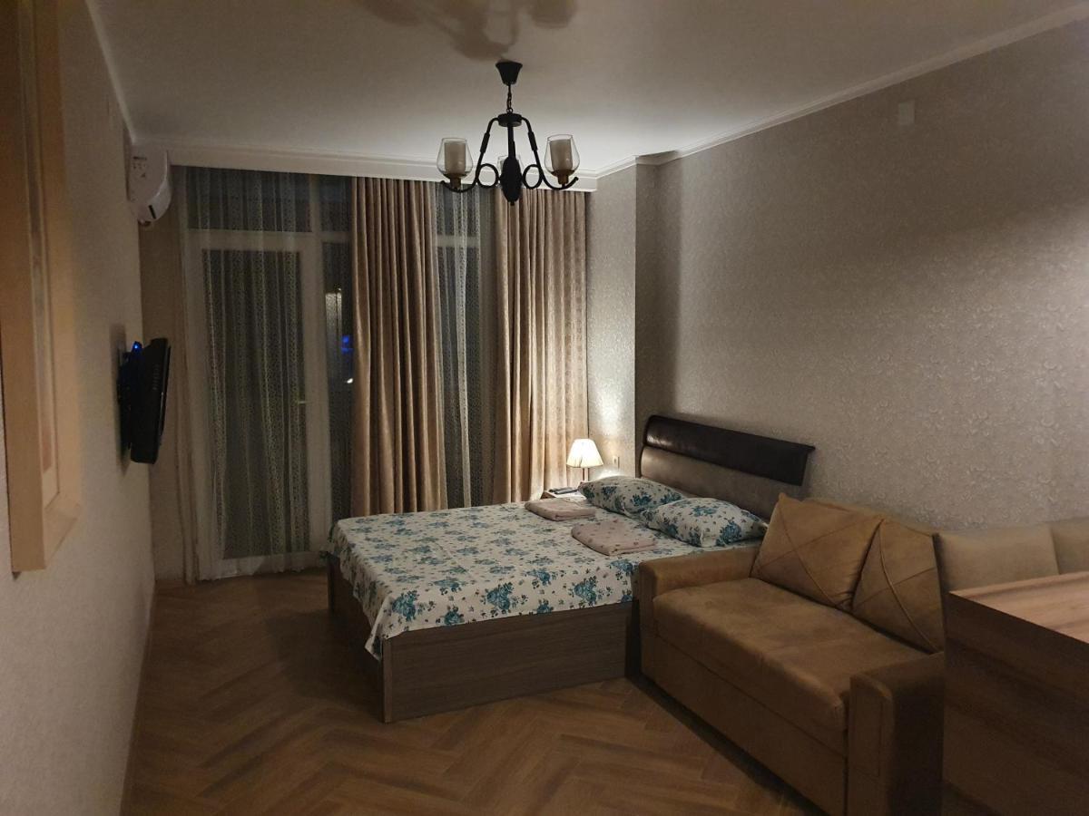 Real Palace Батумі Екстер'єр фото